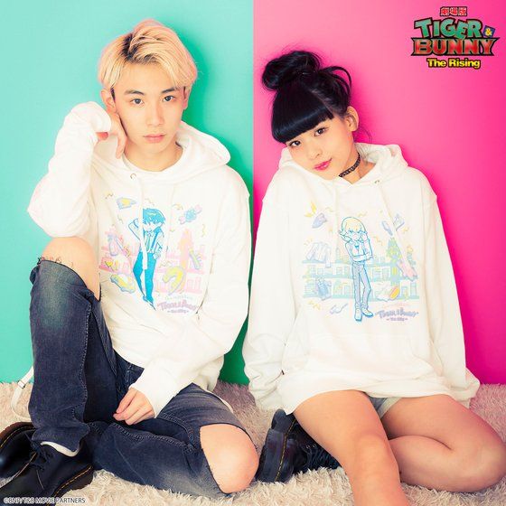 TIGER ＆ BUNNY×HTML ZERO3 Guttarelax Reunited Buddy Pullover Hoodie（パーカー） アニメ・キャラクターグッズ新作情報・予約開始速報