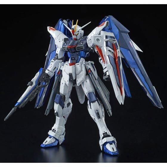 MG 1/100 ZGMF-X10A Freedom Gundam Ver.2.0(Full Burst Mode Special Coating)