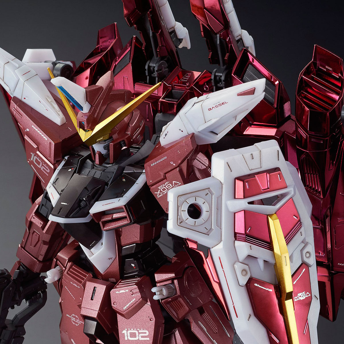 MG 1/100 ZGMF-X09A Justice Gundam(Special Coating)