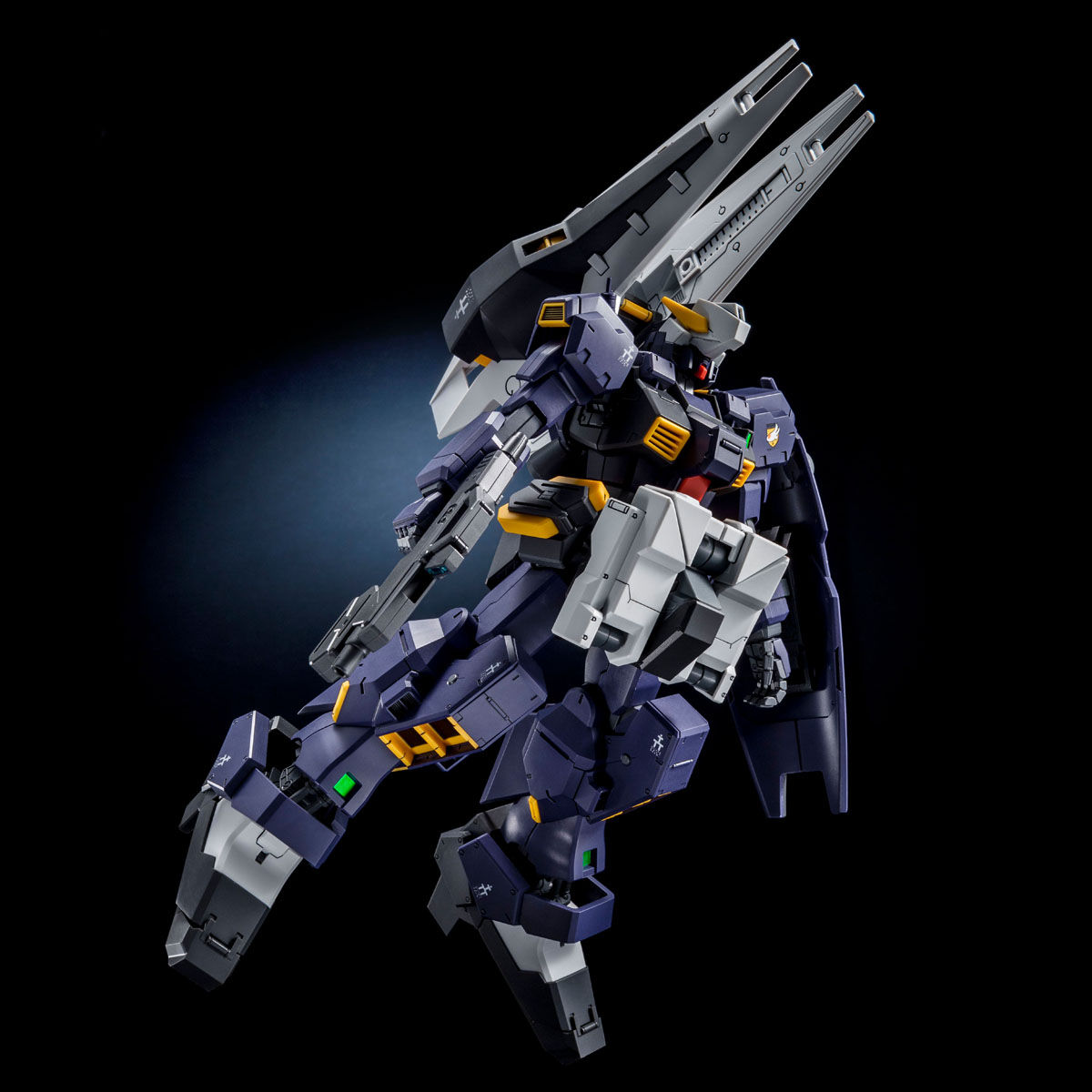 MG 1/100 RX-121-2A Gundam TR-1[Advanced Hazel]