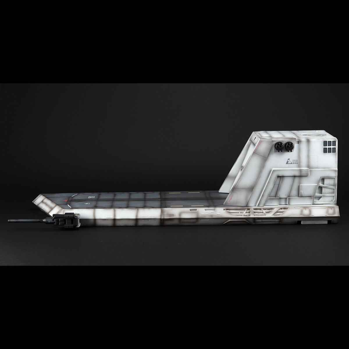 RMS for 1/144 Scale HG Series : Nalhel Argama-Class Assault Landing Craft SCVA-76 Nalhel Argama Catapult Deck