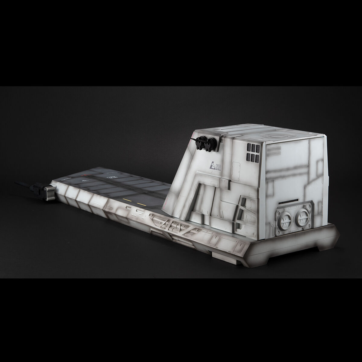 RMS for 1/144 Scale HG Series : Nalhel Argama-Class Assault Landing Craft SCVA-76 Nalhel Argama Catapult Deck