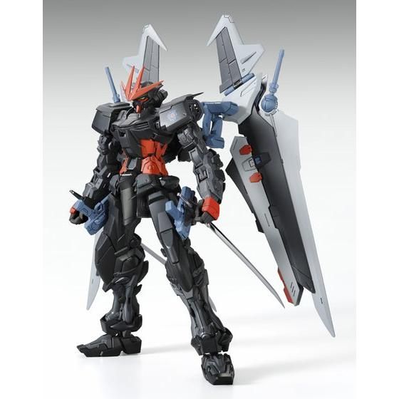 MG 1/100 MBF-P0X+AQM/E-X09S Gundam Astray Noir