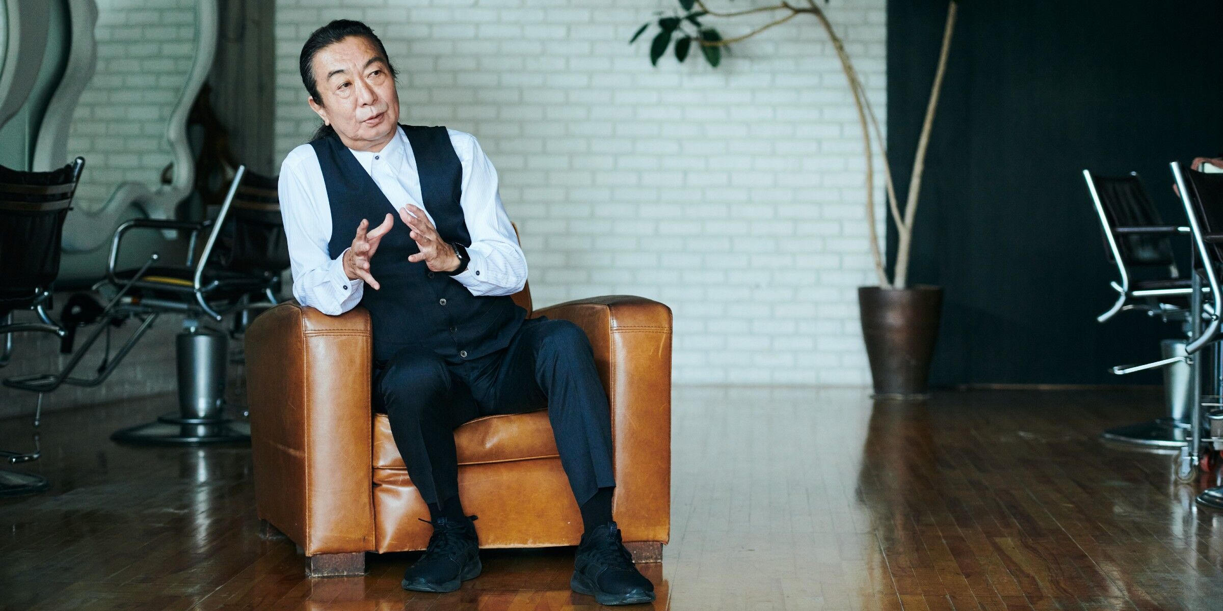 『デザインの方程式』八木岡 聡 八木岡 聡氏が語る『HAIR DESIGN 7×7』 デザインの方程式 | 株式