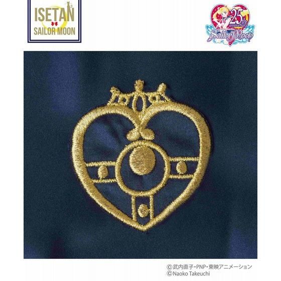 セール⭐︎【新品未使用】セーラームーンミュージアム　パーカー セーラームーンストア 公式 セーラームーンミュージアムパーカー