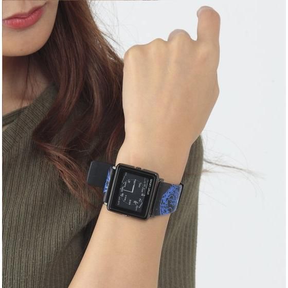高品質 ドラえもん エプソン スマートキャンバス 腕時計(デジタル 