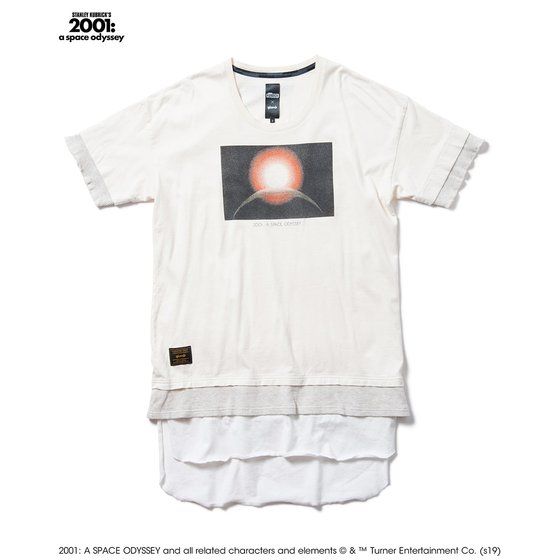 �X�^�����[�E�L���[�u���b�N�ē�i�@2001�N�F���̗��@���C���[�h�J�b�g�\�[