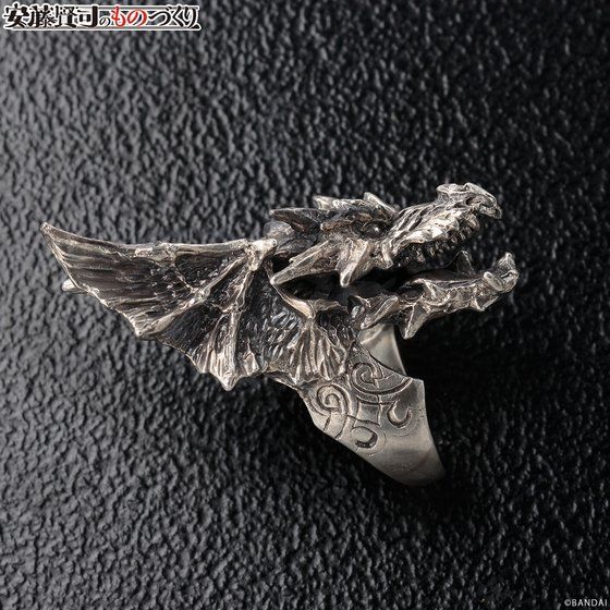 �������i�̃��m�Â��� �h���S���u���X �����O