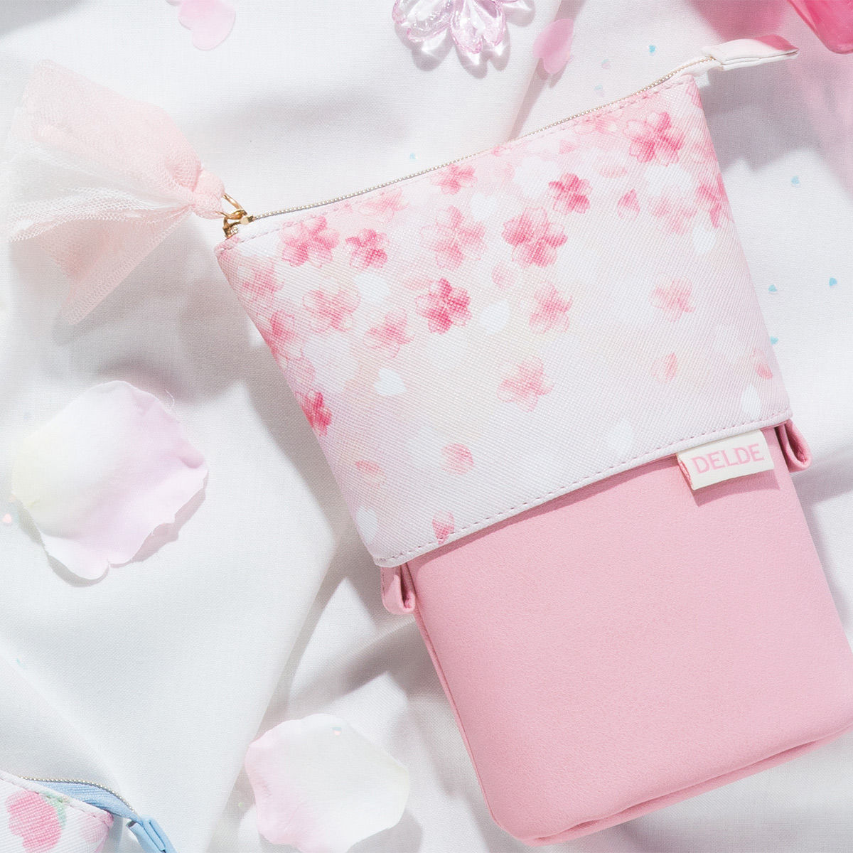 DELDE コスメポーチ Happy Spring （全4種） | ファッション