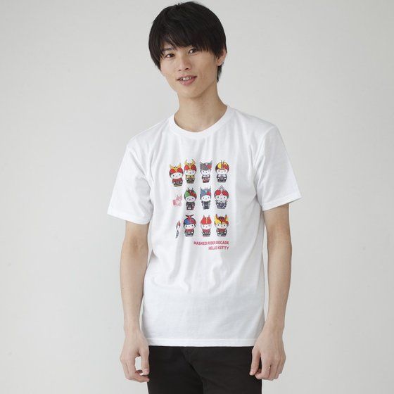 仮面ライダーディケイド×ハローキティ カラープリントTシャツ