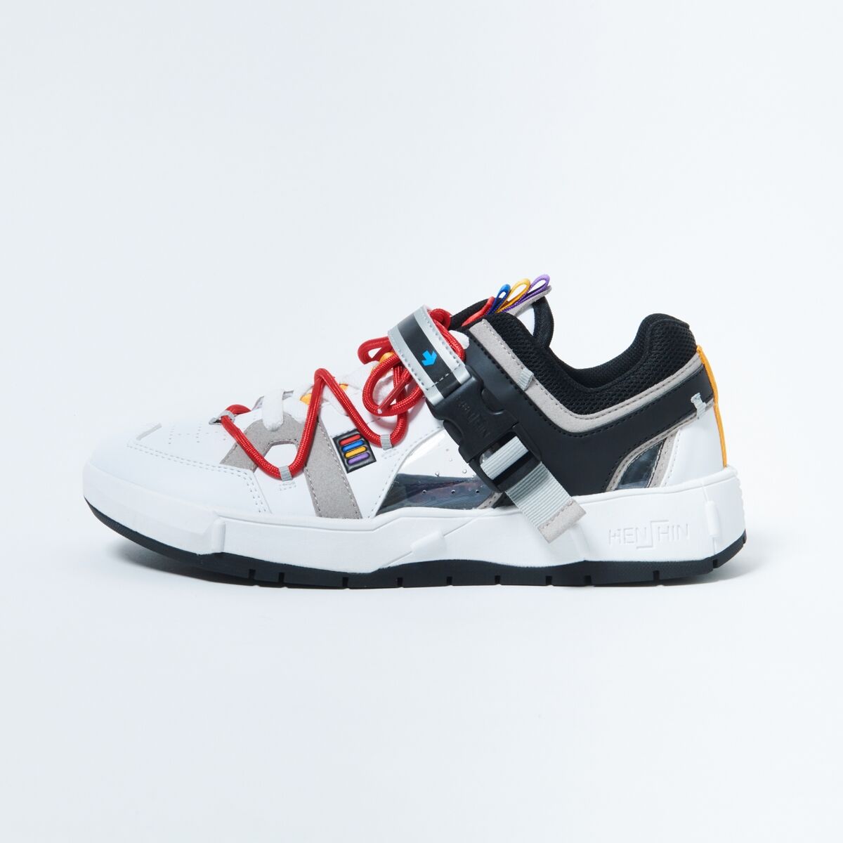 仮面ライダー HENSHIN オーズ スニーカー 仮面ライダーOOO スニーカー ｜HENSHIN by KAMEN RIDER | 仮面ライダー