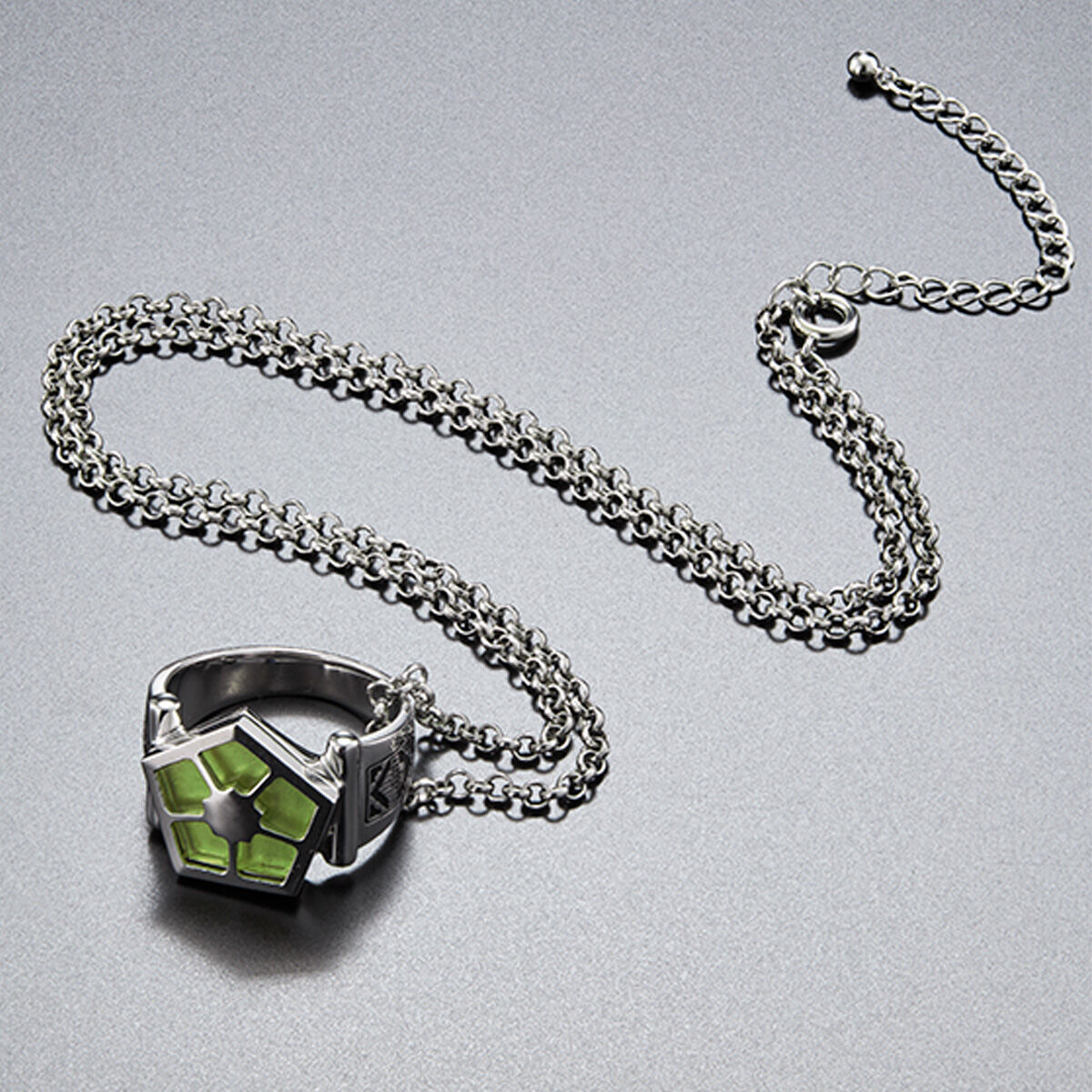 ONE PIECE カレッジリング MONKEY・D・LUFFY（モンキー・D・ルフィ）オフィシャルライセンス