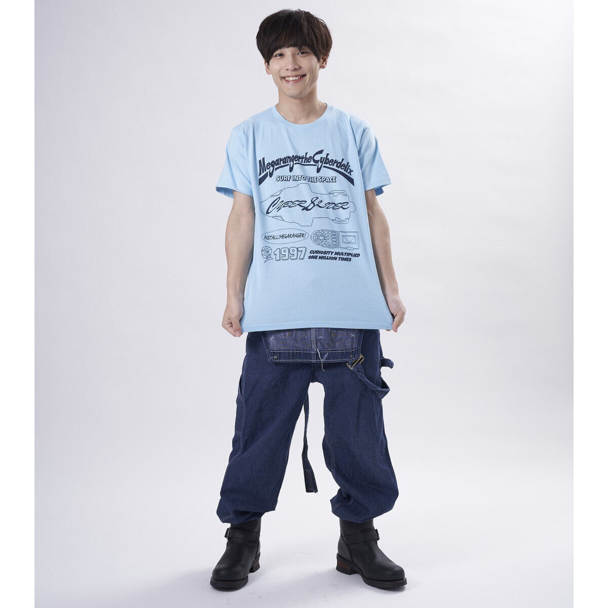 電磁戦隊メガレンジャー Tシャツ サイバーデリックス柄