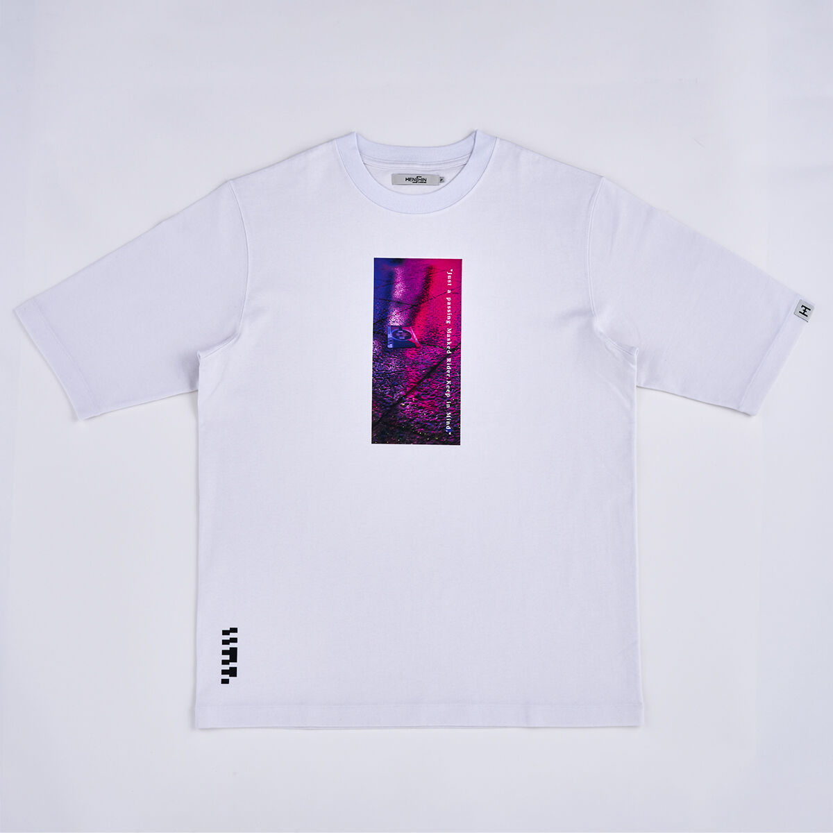 仮面ライダーディケイド Tシャツ Type-通りすがりの仮面ライダーだ