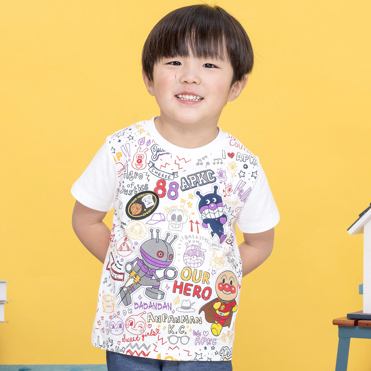 アンパンマン刺繍らくがきTシャツ | それいけ!アンパンマン アンパンマン刺繍らくがきTシャツ | それいけ!アンパンマン