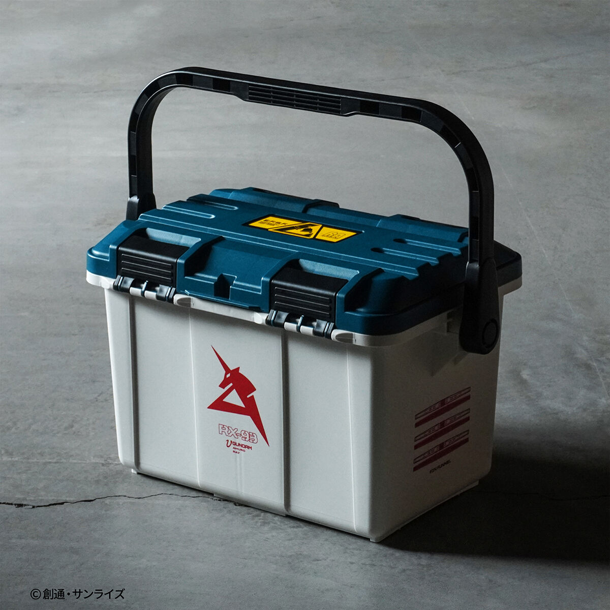 機動戦士ガンダム 逆襲のシャア ツールボックス 17L | 機動戦士