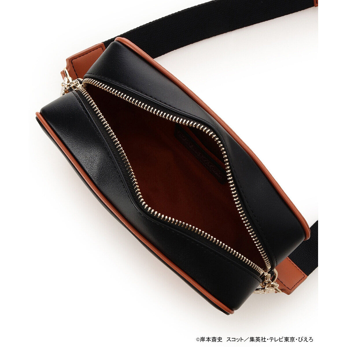 ナルト 合成皮革ポーチ 黒 赤 雲　サマンサベガ サマンサベガからTVアニメ『NARUTO-ナルト- 疾風伝』とのコラボ