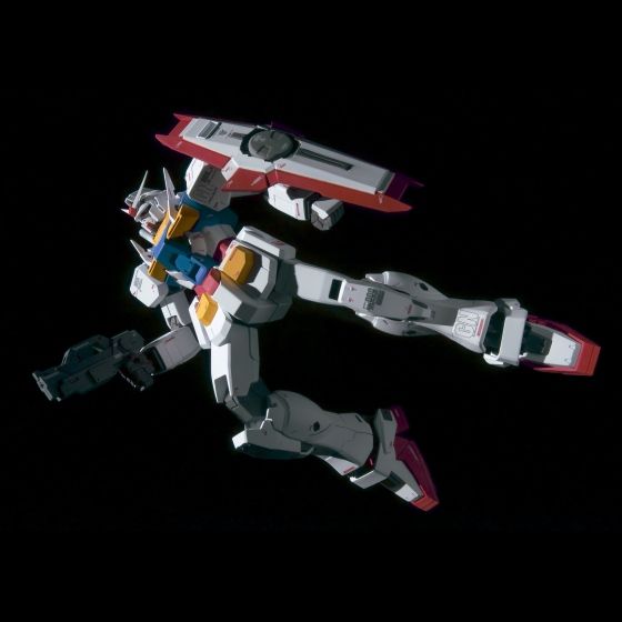 大人気新作Oガンダム　メタルコンポジット　GN-000 (実践配備型) コミック・アニメ