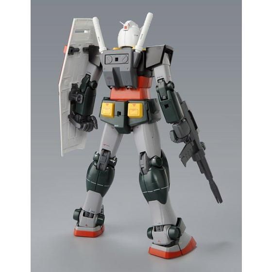 スマートスクラブス MG 1/100 ガンダム Ver.2.0 大河原邦男展版