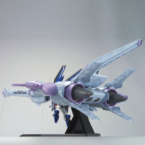 HG 1/144 ミーティアユニット＋フリーダムガンダム│株式会社BANDAI 