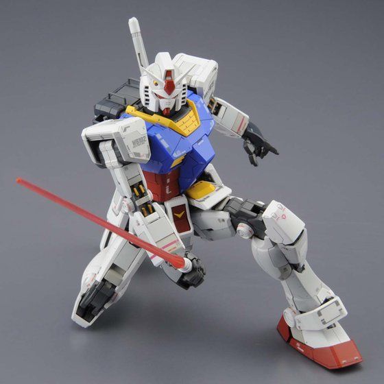 爆買い安いMG 1/100 MGガンダム ver.3.0 / ガンプラ　塗装済み　完成品 完成品