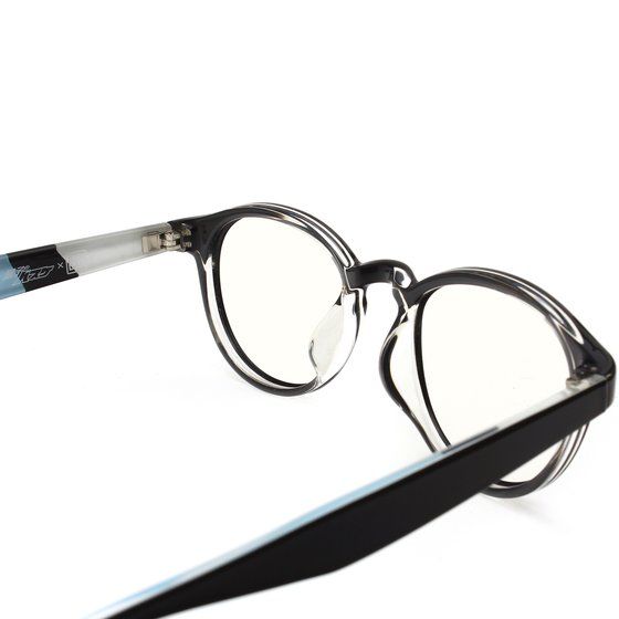 ���q�̃o�X�P�~BANDAI�~JINS PC(R) �p�\�R���p���K�l ���R���Z���f��