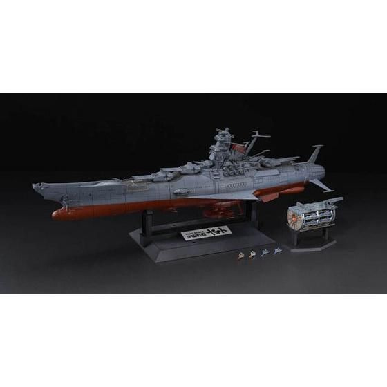 新品大人気バンダイ プラスチックキット 1／500 宇宙戦艦ヤマト2199 宇宙戦艦ヤマト