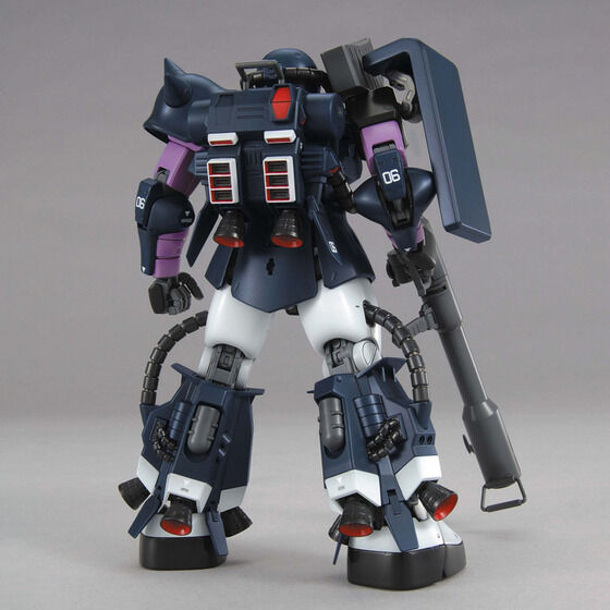 MG 1/100 MS-06R 黒い三連星ザク Ver.2.0│株式会社BANDAI SPIRITS ...