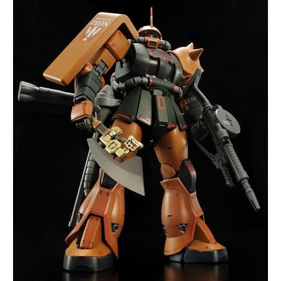 ＭＧ 1/100 MS-06FS ガルマ・ザビ専用 ザクＩＩ│株式会社BANDAI 