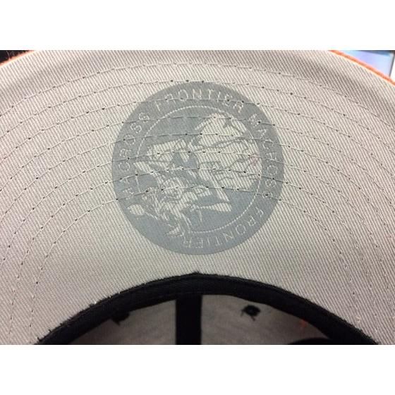 マクロスF シブヤックデカルチャー フラットバイザーCap ランカ柄