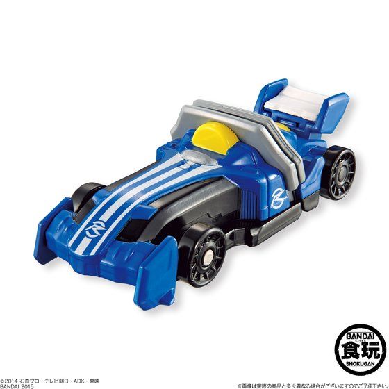大人気国産仮面ライダードライブ　シフトカー キャラクター玩具