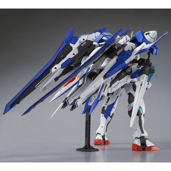 ガンプラMG ダブルオーザンライザー プレミアムバンダイ 限定品 未組立