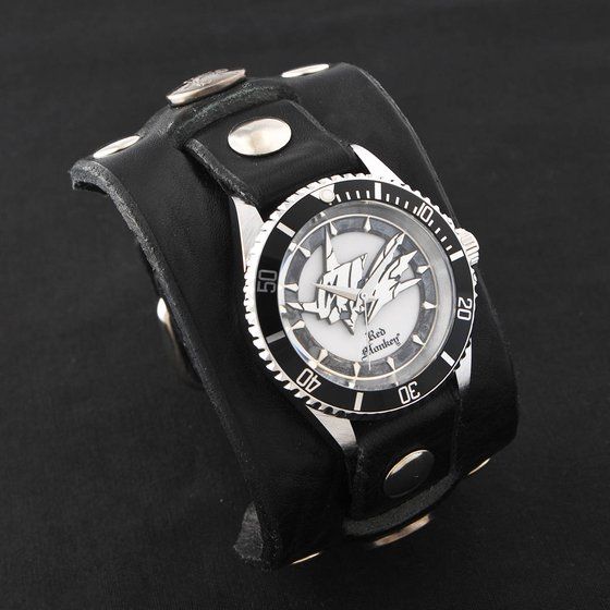 fWAhx`[ OMEGAMON~ Red Monkey Designs Wristwatch Silver925 High-End Model Black