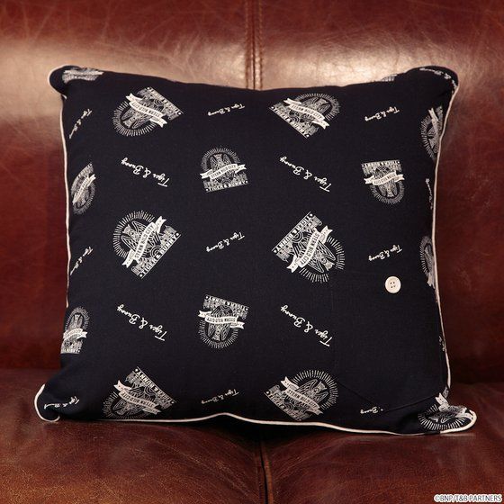 TIGER & BUNNY@Living/Dining/KitchenV[Y@pCsOzFNbVJo[