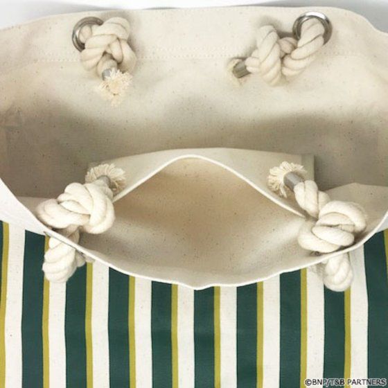 TIGER & BUNNY�@��͕����[�v�g�[�g�o�b�O