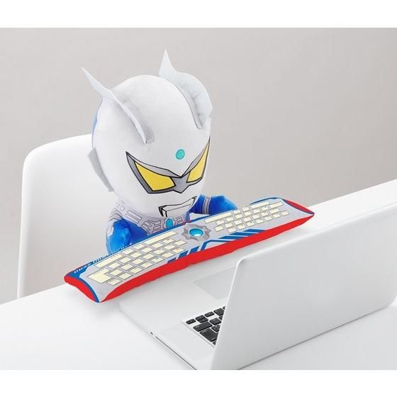 ウルトラマンゼロ PCクッション | ウルトラマンゼロ フィギュア