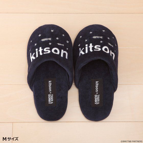 kitson × TIGER & BUNNY　ルームシューズ＆ポーチ　※オリジナルハンカチ付き