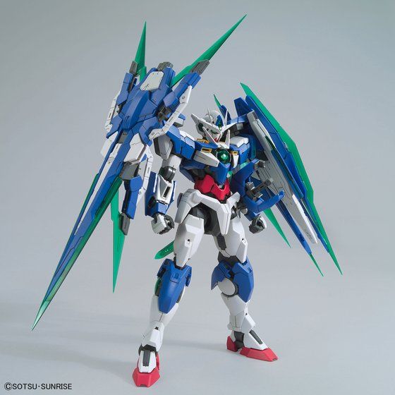 MG 1/100 ダブルオークアンタフルセイバー - 商品情報│株式会社BANDAI