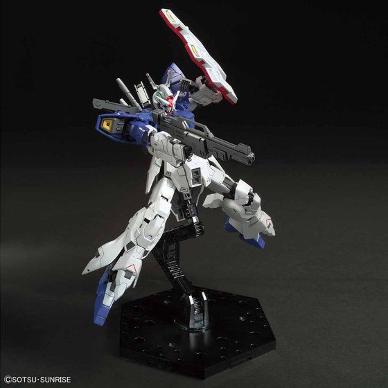 バーゲンHG ムーンガンダム　新品　プレバン限定 模型/プラモデル