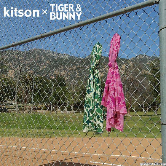kitson × TIGER & BUNNY　大判ストール　※オリジナルハンカチ付き