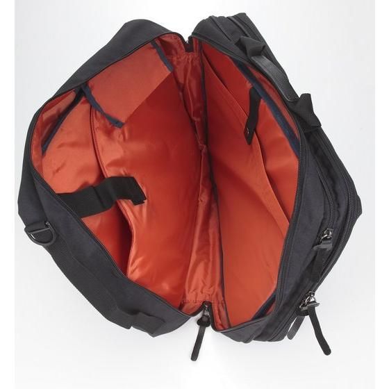 ���ʃ��C�_�[�@���ԃ��[�V���O�N���u�@�f�U�C���@���@�\�r�W�l�X�o�b�O