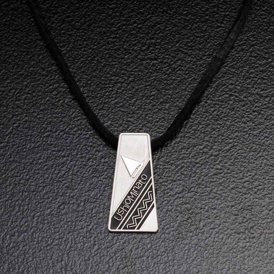 �E���g���}��R/B ���C�T�~�̃l�b�N���X