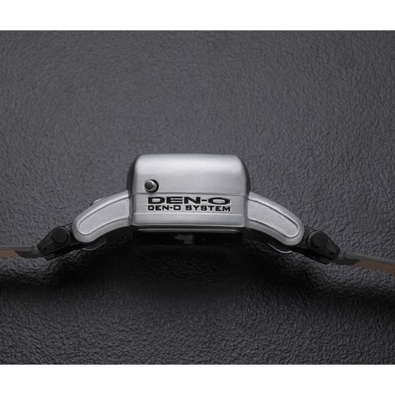 ʃC_[d@ϐgIrvyLive Action Watchz