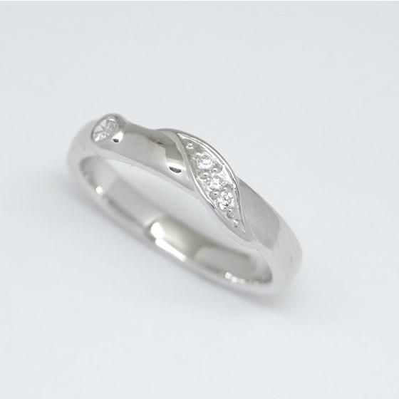 ���ʃ��C�_�[�I�[�Y�^OOO�~MATERIAL CROWN�i�}�e���A���N���E���j�R���{�@�C���[�W�@�����O