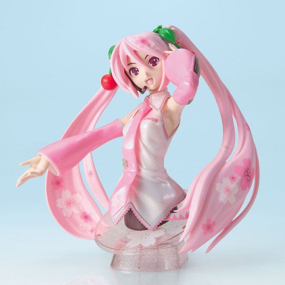 Figure-riseBust ~NyRFQOPXNUz