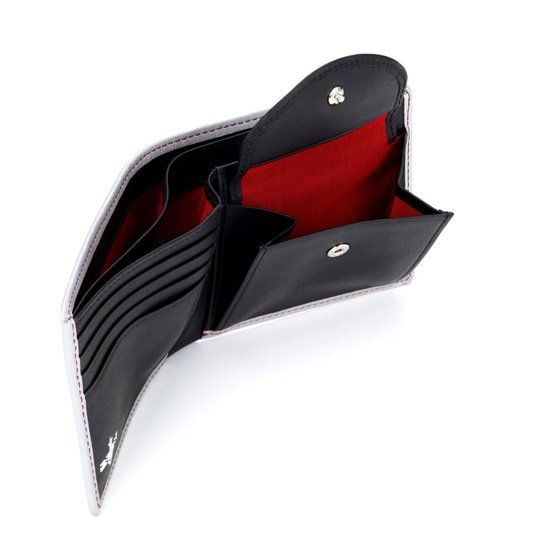 AjULTRAMAN q{vr܂z