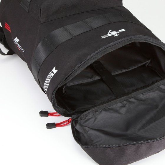 AjULTRAMAN obOpbNyĔ́z