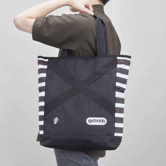 �y�W���W���̊�Ȗ`�� �����̕��~OUTDOOR�z�R���{���[�V�����o�b�O�Q�y�v���~�A���o���_�C����z