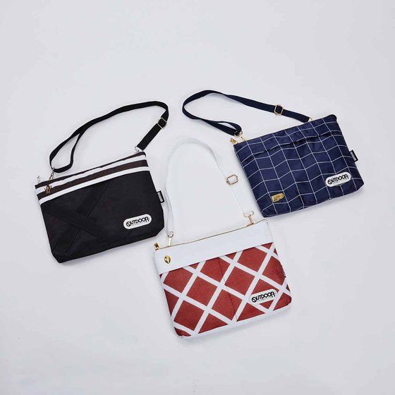 �y�W���W���̊�Ȗ`�� �����̕��~OUTDOOR�z�R���{���[�V�����o�b�O�Q�y�v���~�A���o���_�C����z