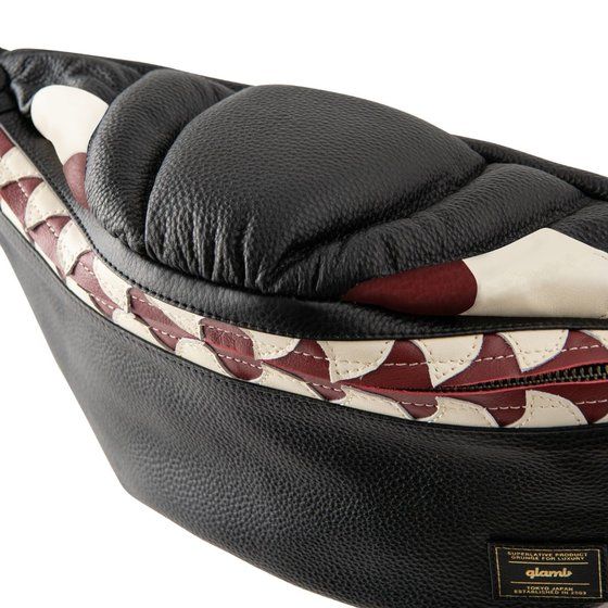 �y�S�W���~glamb�z�R���{���[�V���� �E�G�X�g�o�b�O